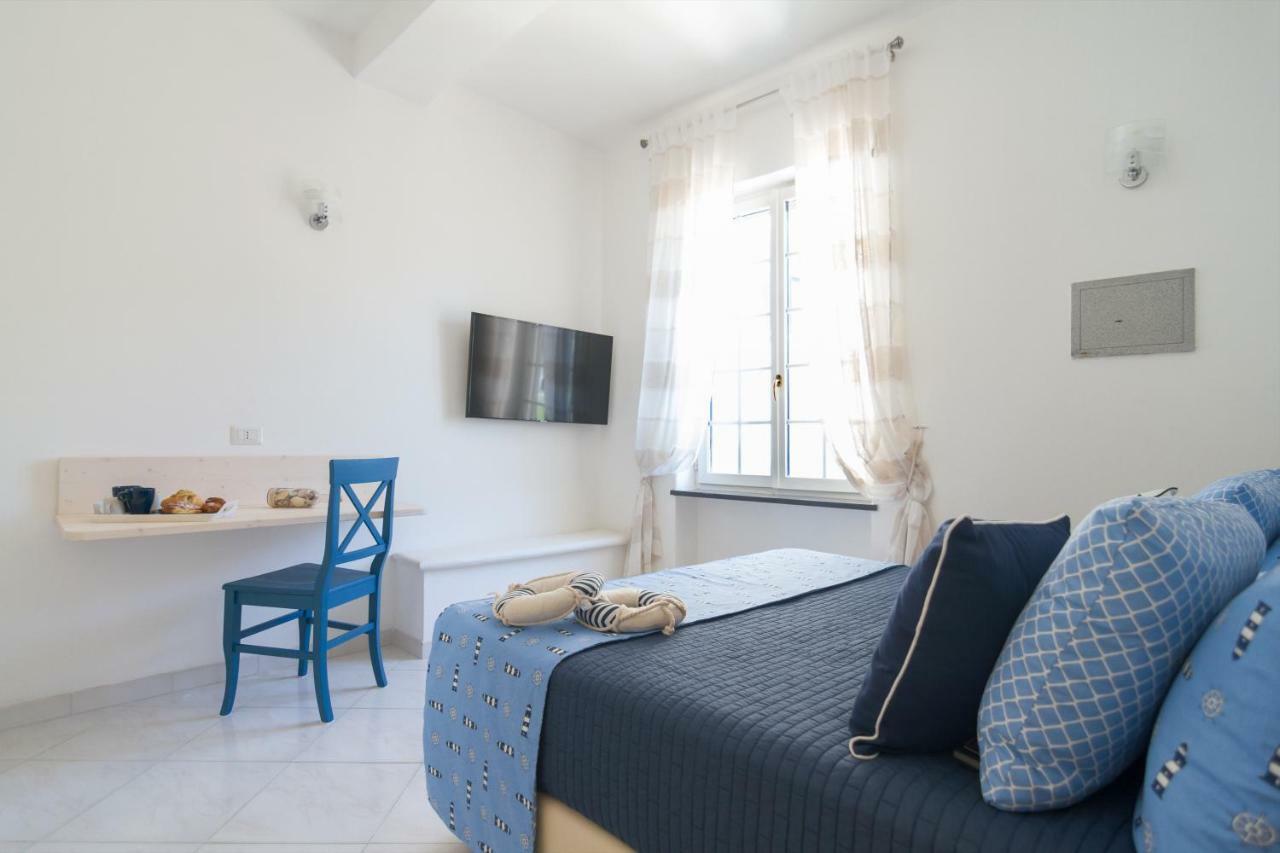 Aquamarine Relaxing Capri Suites Ngoại thất bức ảnh