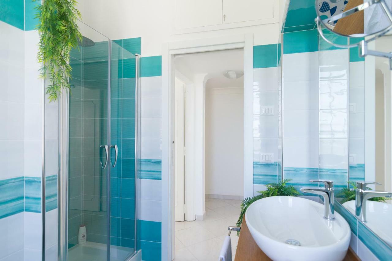Aquamarine Relaxing Capri Suites Ngoại thất bức ảnh