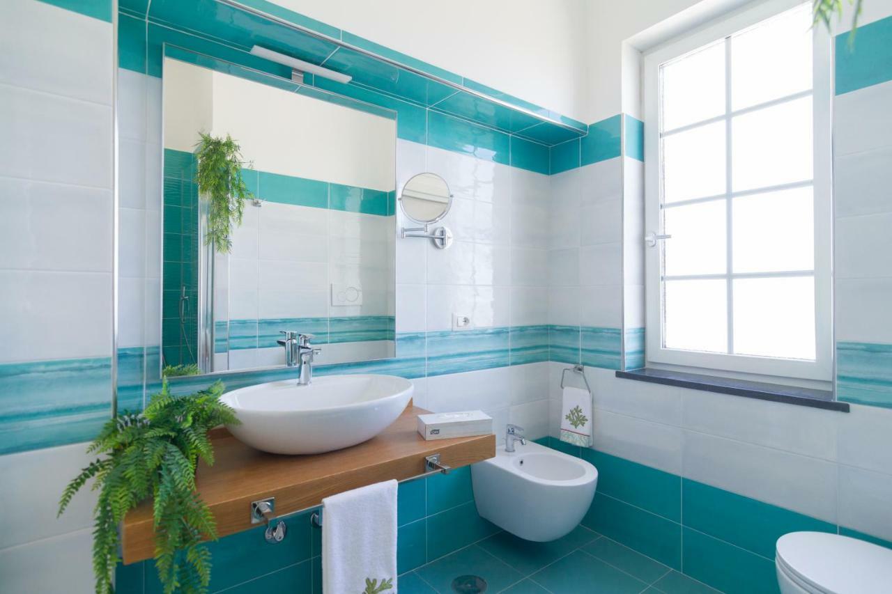 Aquamarine Relaxing Capri Suites Ngoại thất bức ảnh