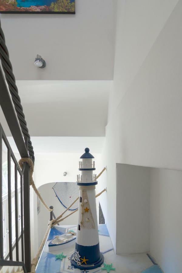 Aquamarine Relaxing Capri Suites Ngoại thất bức ảnh